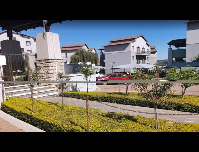 1 BEDROOM APARTMENT FOR SALE IN SUNNINGHILL
